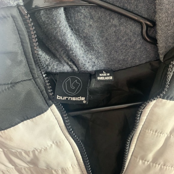 Large Jacket - Picture 2 of 3